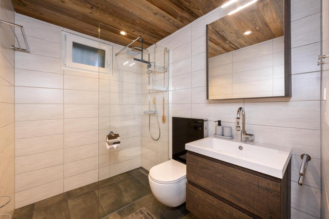 Studio Roseline - Smart & Modern Грахен Экстерьер фото